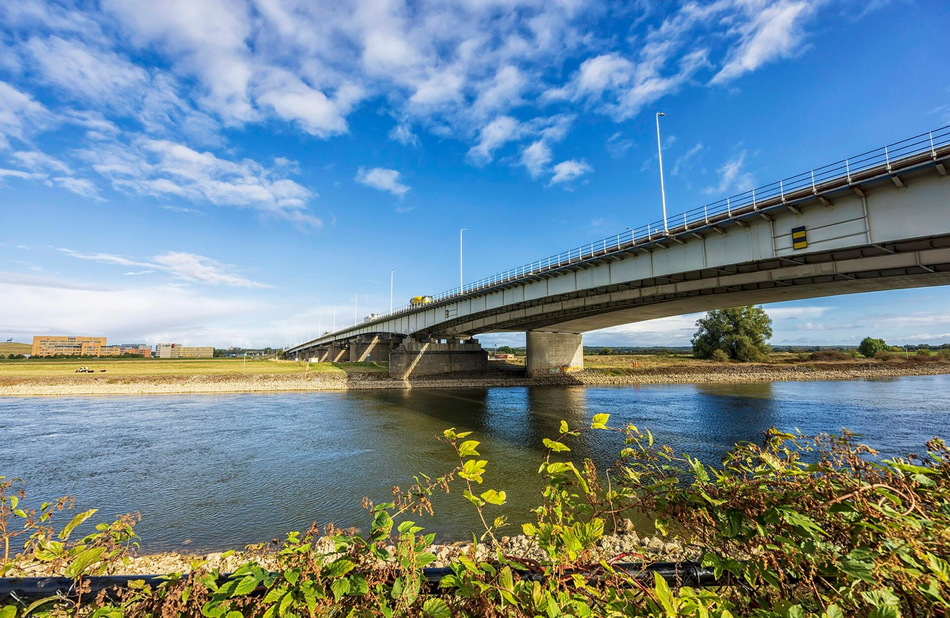 concept-ingenieurs-IJsselbruggen ijsselbrug.jpg
